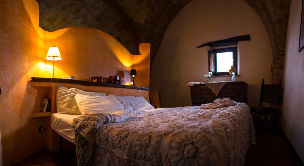 La Rosa Scarlatta Monterubbiano Eksteriør bilde